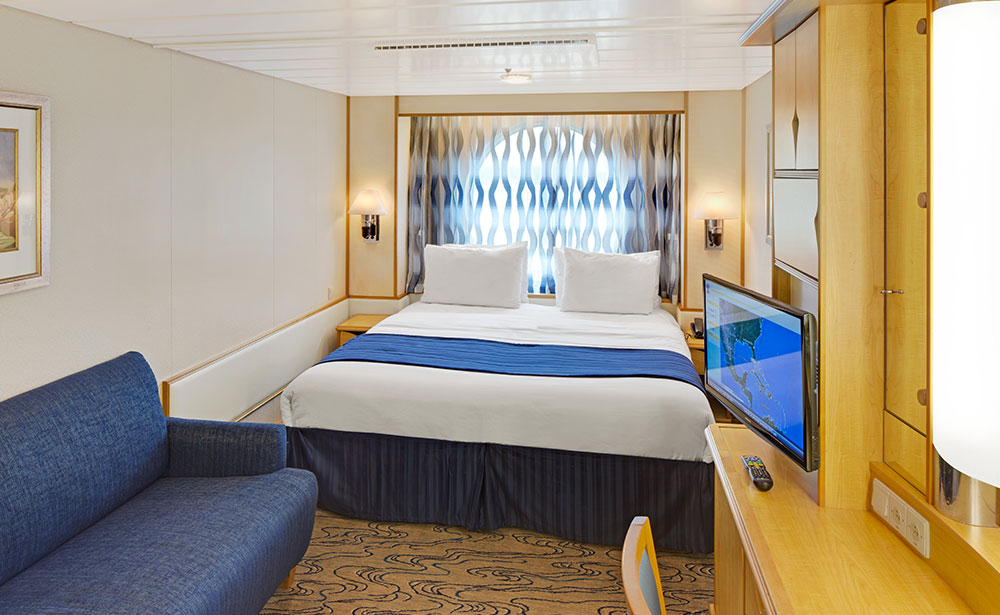 ナビゲーター・オブ・ザ・シーズ 海側